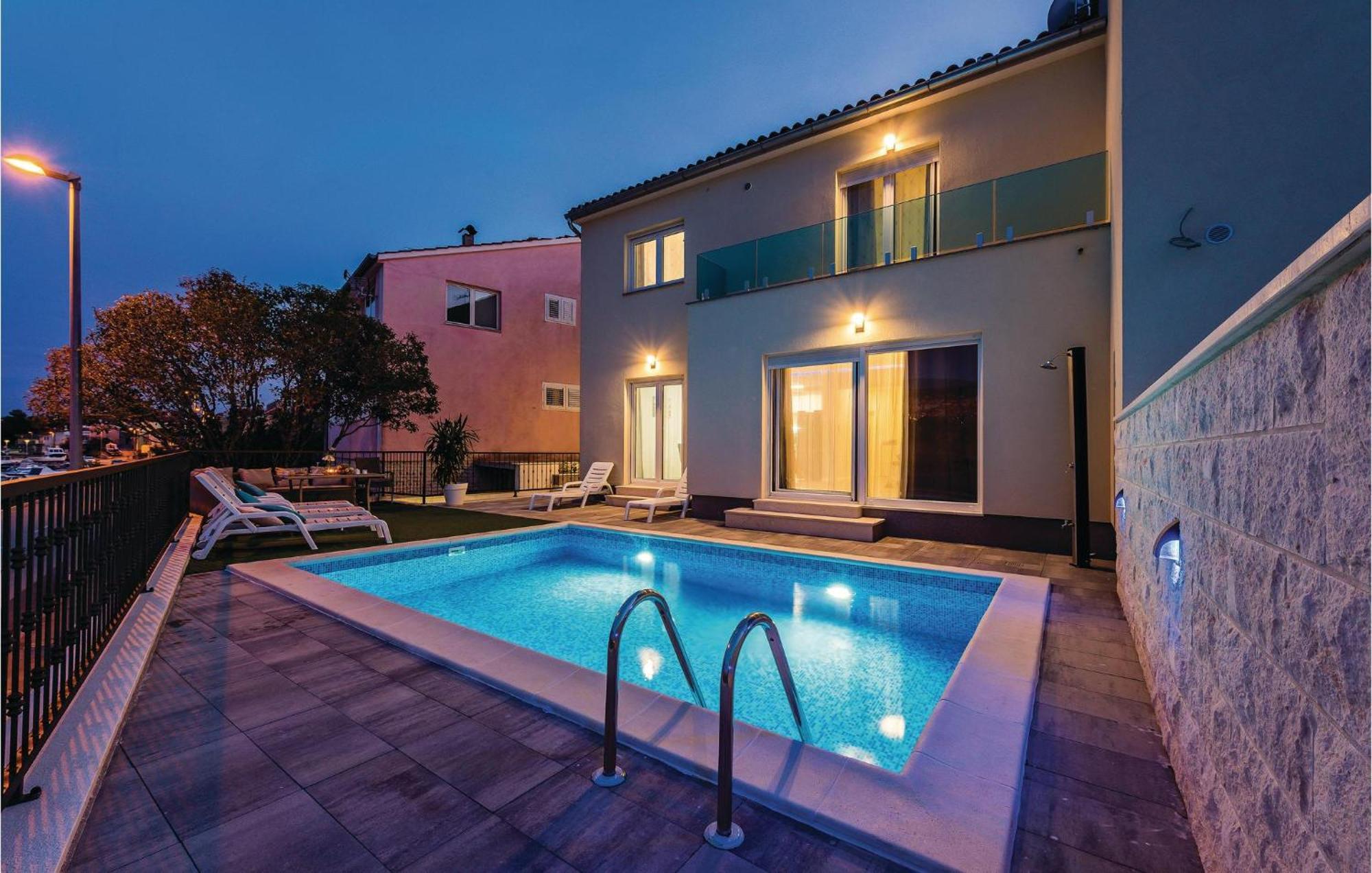 Beautiful Home In Sibenik With Kitchen Exterior foto